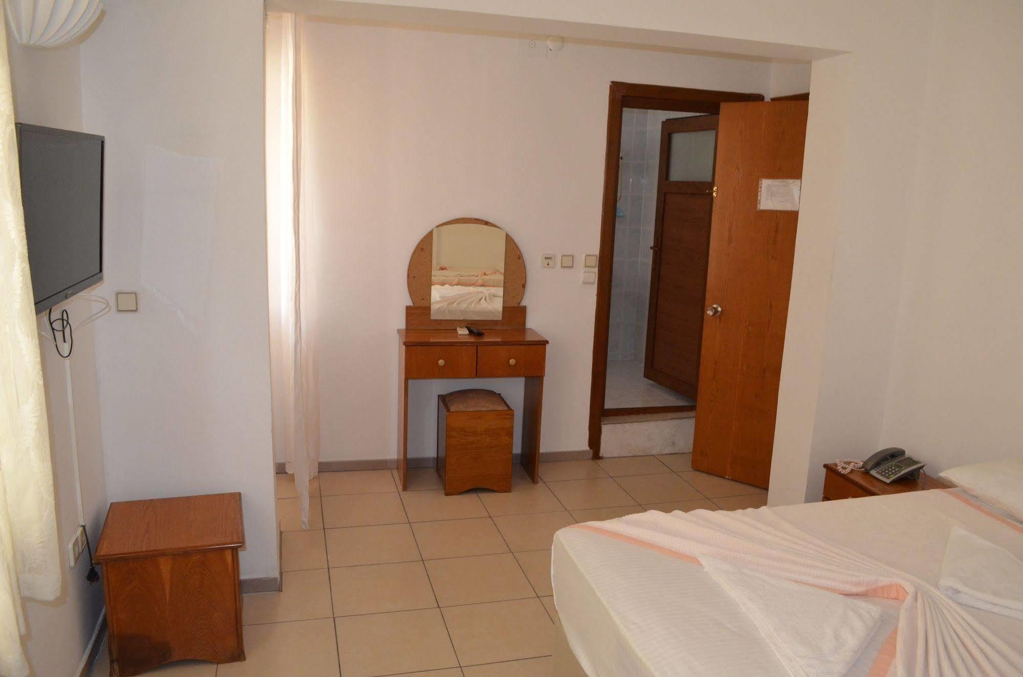 Hotel Prens Yildiz Ayvalı Esterno foto